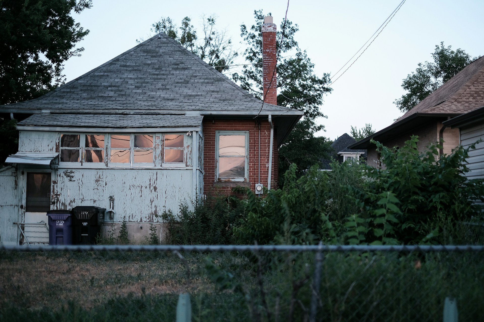 We buy houses Denver CO